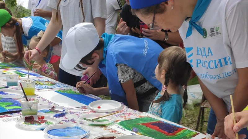 Мастер-класс рисования пейзажа с водой акриловыми красками в рамках акции "Вода России"